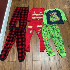 Kids Pajama Set Size 6/7